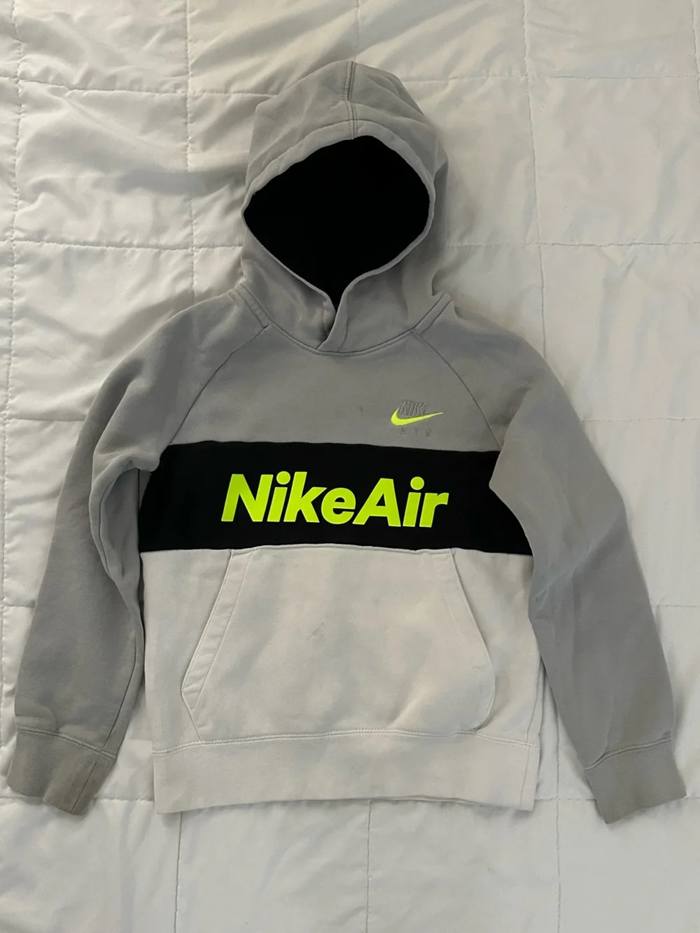 Nike Air Boy’s Hoodie and Joggers set - Black, gray, Neon Yellow - Picture 2 of 7